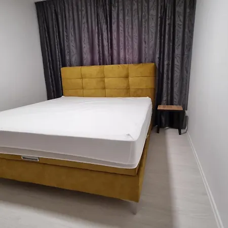 Beautiful, New, Centre Apartment