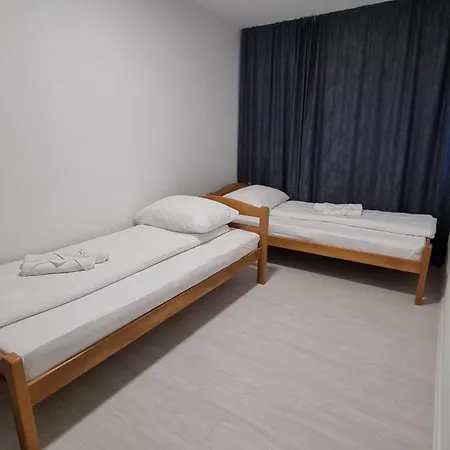 Beautiful, New, Centre Apartment,